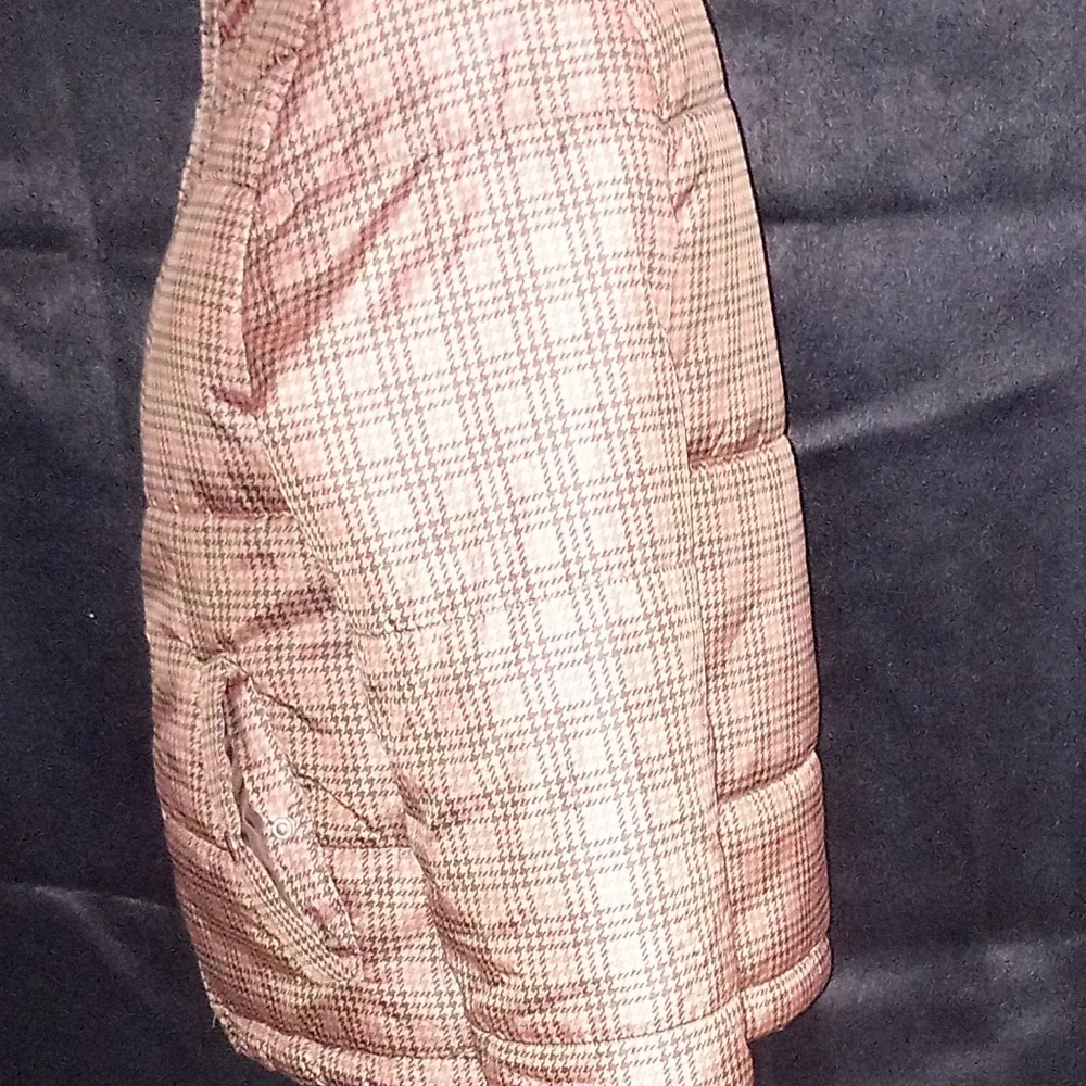 Coat - Picture 3 of 4